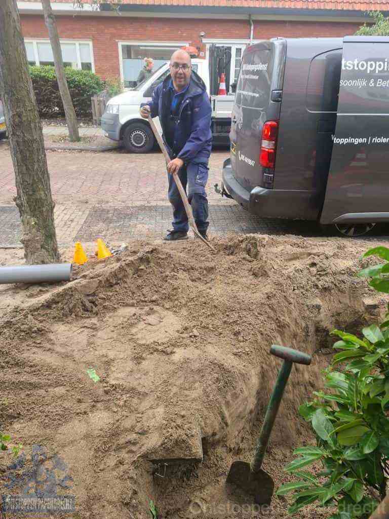 Riool ontstoppen Papendrecht graven